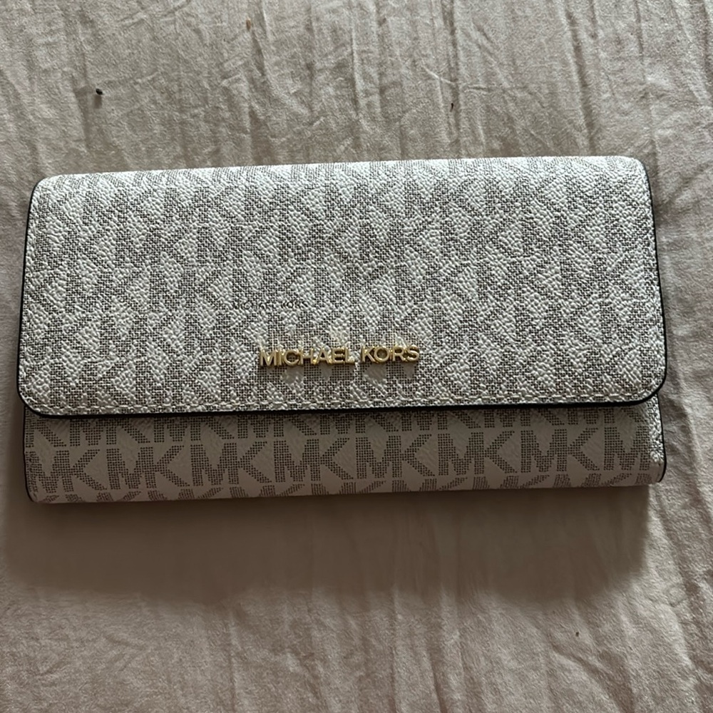 Michael Kors brown wallet